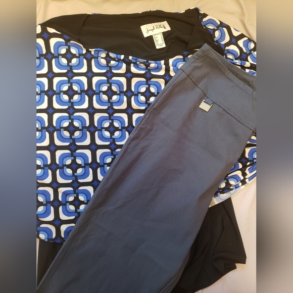 Joseph Ribkoff blouse - Picture 5 of 5